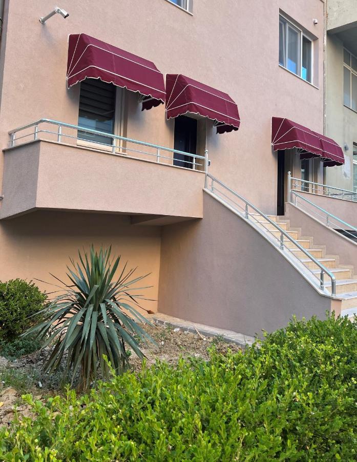 Costa Adriatica Apartments Дуррес Екстер'єр фото