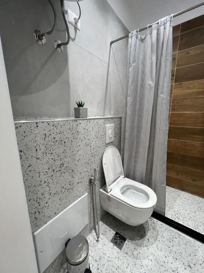 Costa Adriatica Apartments Дуррес Екстер'єр фото